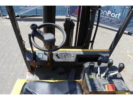 Sähkö - 4 pyör 1999  Jungheinrich EFG 25 (26)