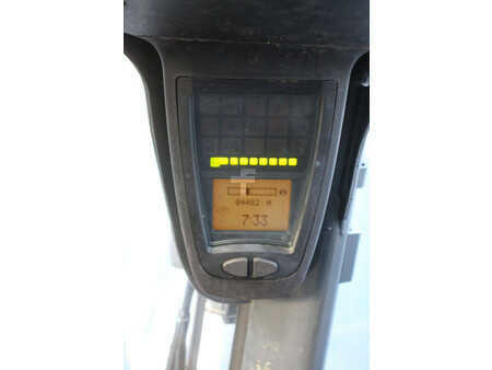 Elektromos 4 kerekű 2014  Linde E18PH-02 (27)