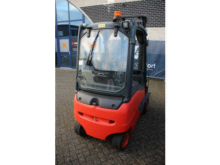 Elektromos 4 kerekű 2014  Linde E18PH-02 (5)