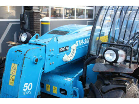 Teleskopstapler-Starr 2016  Genie GTH-3007 (12)