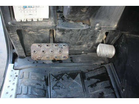 Teleskopstapler-Starr 2016  Genie GTH-3007 (25)