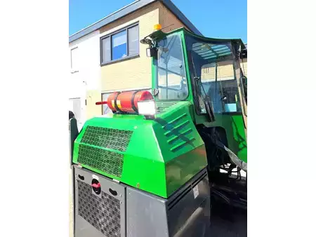 Seitenstapler 2011  Combilift C4000 (31)