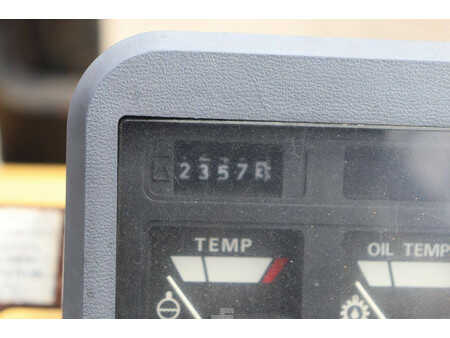 Carretilla elevadora diésel 1995  CAT Lift Trucks DP45 (31)