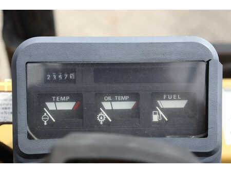 Carretilla elevadora diésel 1995  CAT Lift Trucks DP45 (32)