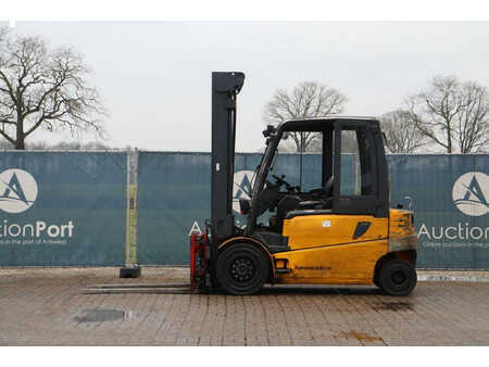 Elektro 4 Rad 2005  Jungheinrich EFG 540 (2)