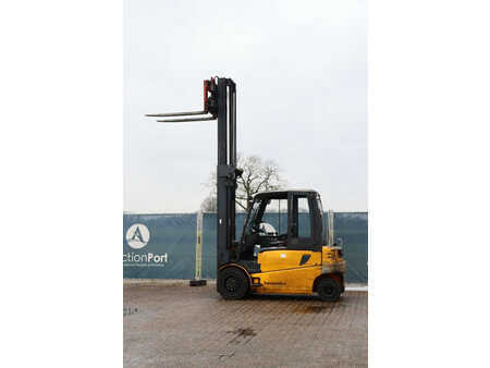 Elektro 4 Rad 2005  Jungheinrich EFG 540 (33)