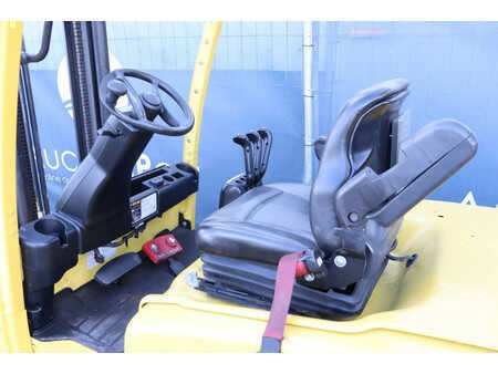 Elektro čtyřkolový VZV 2015  Hyster J3.0XN (21)