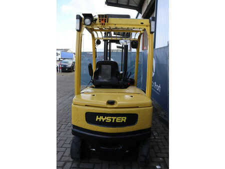 Elektro čtyřkolový VZV 2015  Hyster J3.0XN (4)