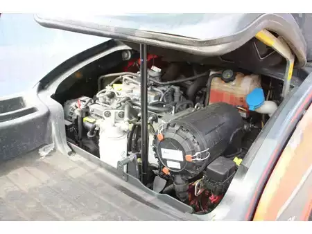 Empilhador diesel 2020  Linde H25D-01 (18)