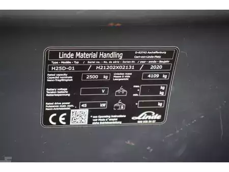 Empilhador diesel 2020  Linde H25D-01 (21)