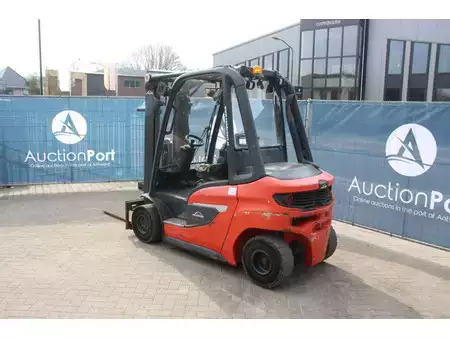 Empilhador diesel 2020  Linde H25D-01 (3)