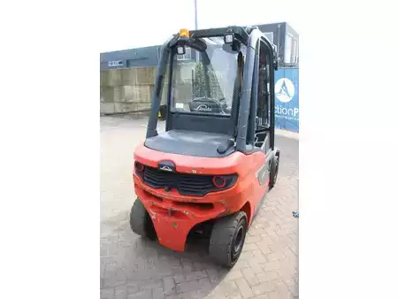 Empilhador diesel 2020  Linde H25D-01 (5)