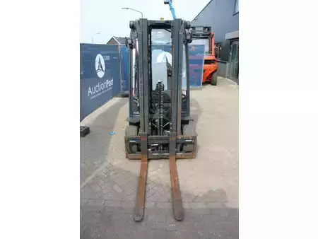 Empilhador diesel 2020  Linde H25D-01 (7)