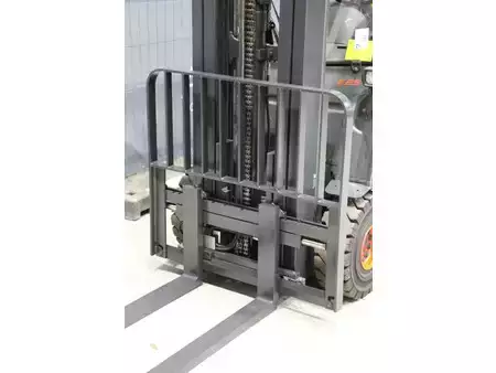 El truck - 4 hjulet 2017  Linde E25H-01/600 (10)