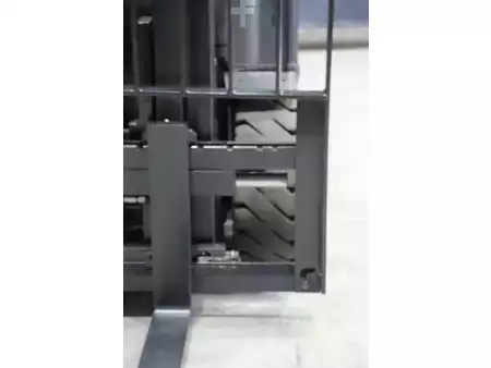 El truck - 4 hjulet 2017  Linde E25H-01/600 (11)