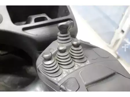 El truck - 4 hjulet 2017  Linde E25H-01/600 (25)