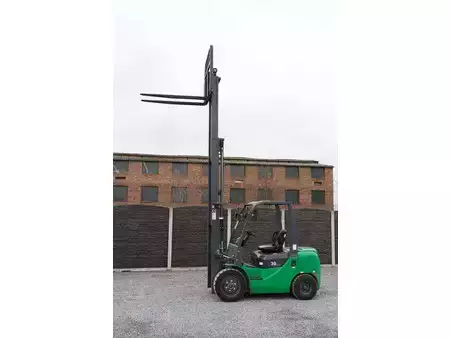 Dieselstapler 2024  FD30  (35)