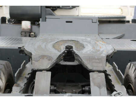 Terminaltraktor 2008  Terberg YT222 (15)