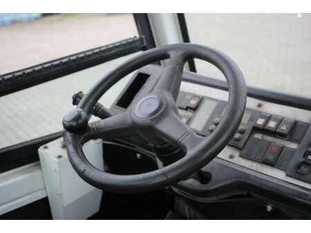 Terminaltraktor 2008  Terberg YT222 (21)