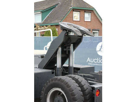 Terminaltraktor 2008  Terberg YT222 (29)