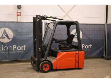 Elektro 4 Rad 2011  Linde E16L-01 (1)