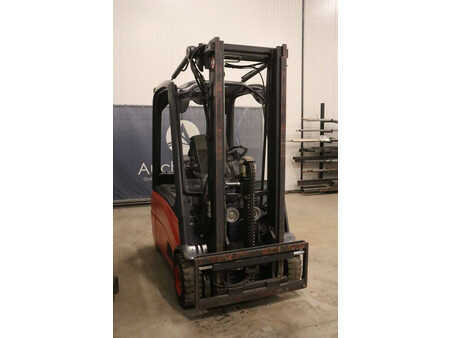 Elektro 4 Rad 2011  Linde E16L-01 (6)