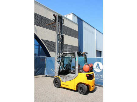 Empilhador a gás 2019  Jungheinrich TFG 425s (32)