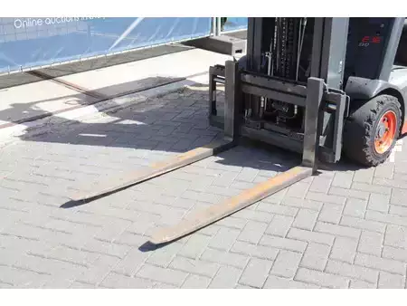 Carrelli elettrici 4 ruote 2021  Fenwick E16 (10)