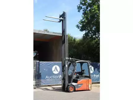 Carrelli elettrici 4 ruote 2021  Fenwick E16 (30)
