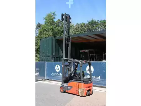 Carrelli elettrici 4 ruote 2021  Fenwick E16 (31)