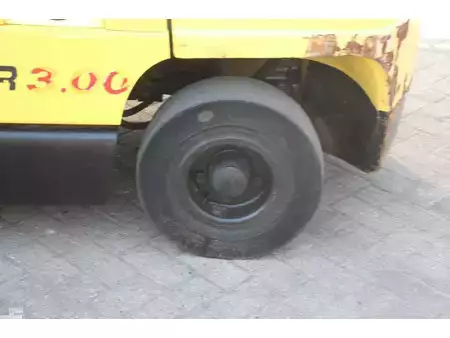 Carrelli elevatori diesel 2004  Hyster H3.00XM (15)