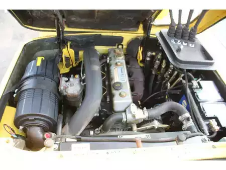 Carrelli elevatori diesel 2004  Hyster H3.00XM (18)