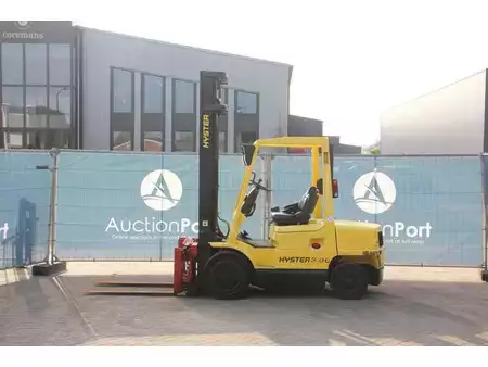 Carrelli elevatori diesel 2004  Hyster H3.00XM (2)