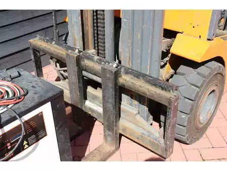 Elektro čtyřkolový VZV - Still R60-25 (11)