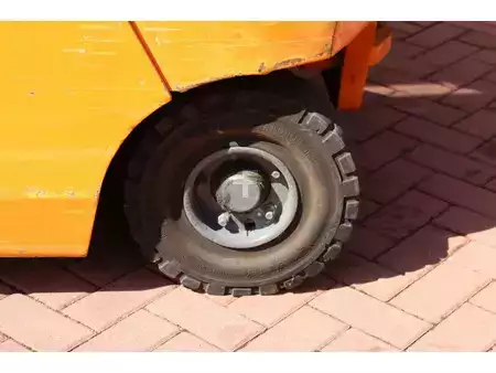 Elektro čtyřkolový VZV - Still R60-25 (13)