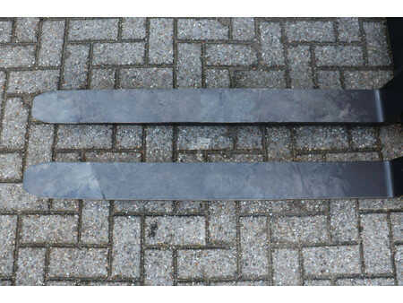 Treibgasstapler 2013  Yale GLP30VX (10)