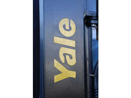 Treibgasstapler 2013  Yale GLP30VX (13)