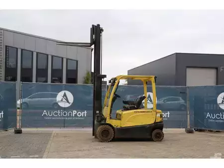 Elektro 4 Rad 2011  Hyster J3.0XN (32)