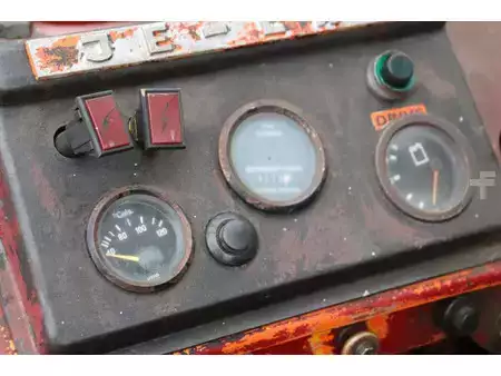 Chariots élévateurs diesel - Jelau  (23)