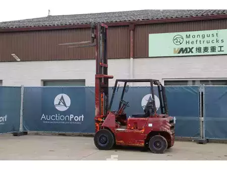 Chariots élévateurs diesel - Jelau  (34)