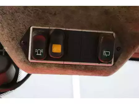 Ładowarki teleskopowe 2015  Manitou HLT 634 120 (35)