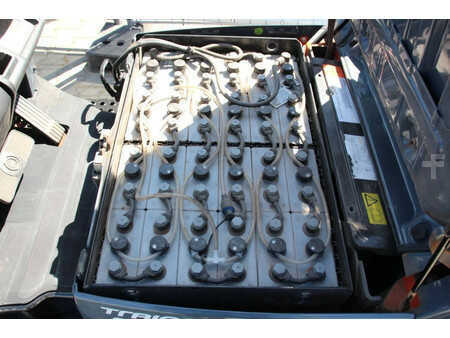 Carrelli elettrici 4 ruote 2017  Toyota 8FBE15T (18)