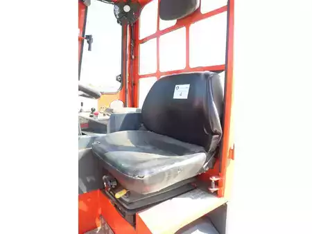 Zijlader 2010  Combilift C4000 (16)