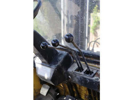 Carretilla elevadora diésel 1992  Hyster H7.00XL (18)
