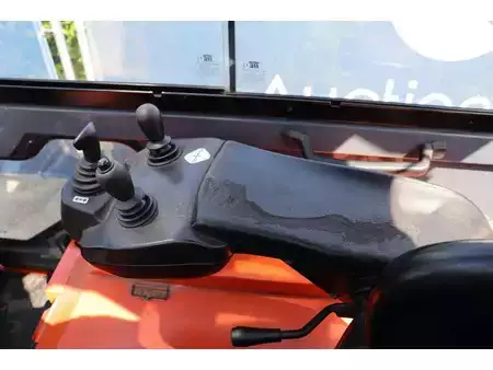 Elektro čtyřkolový VZV 2012  Toyota 7FBMF30 (28)