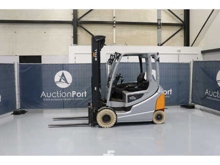 4-wiel elektrische heftrucks 2023  Still RX60-25 (1)