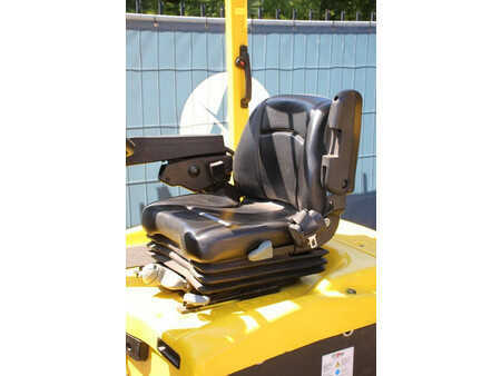 Chariots électriques à 4 roues 2012  Hyster E2.5XN SWB (24)