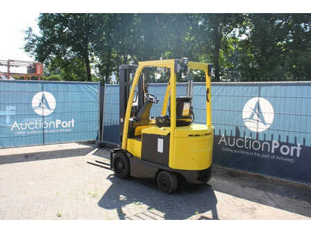Chariots électriques à 4 roues 2012  Hyster E2.5XN SWB (3)