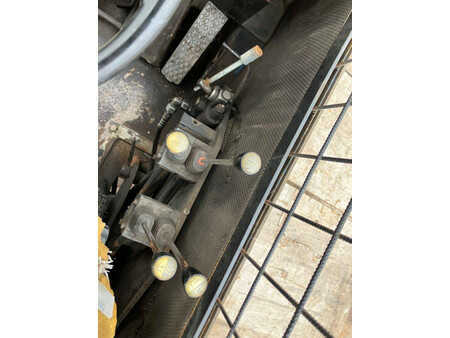 Carretilla de carga lateral 1990  Kalmar DFQ 50/16/40D (12)