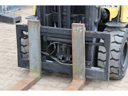 Carrelli elettrici 4 ruote 2018  Hyster J3.0XN (11)